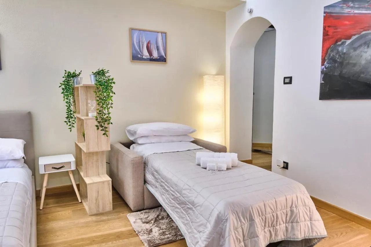 [CENTRO-LECCO] Romantico Appartamento sul Lago Italia